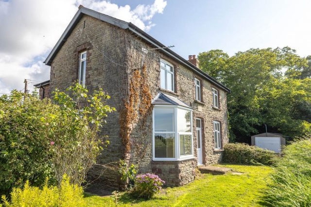 Upper Common, Aylburton, GL15 6DG