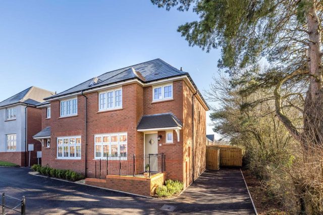 Edwin Jones Way, Lydney, GL15 5FL